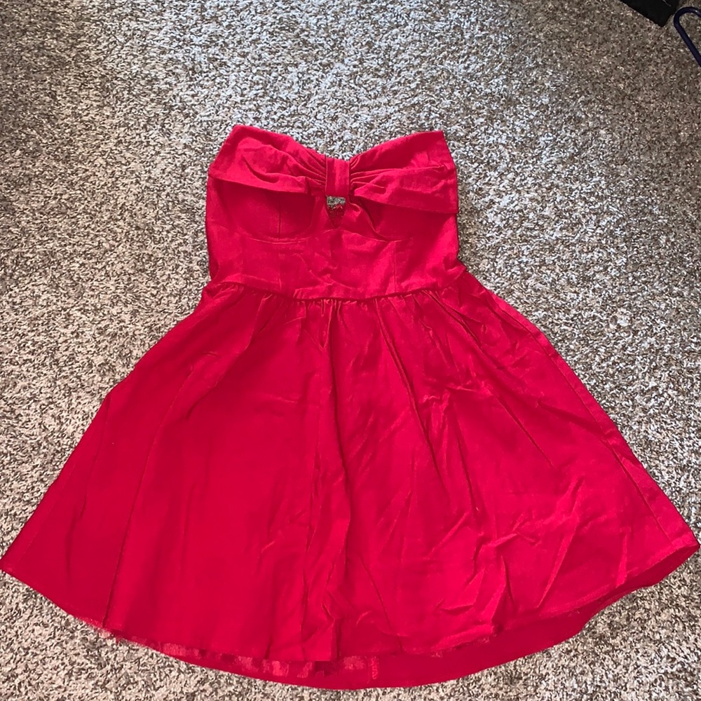 Strapless dress